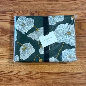NEW Schoolhouse Blooming Field Floral Duvet Cover Twin